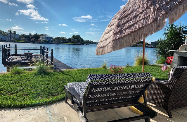 ☀️Villa Al Golfo Stunning Pristine Waterfront Oasis 🏖️