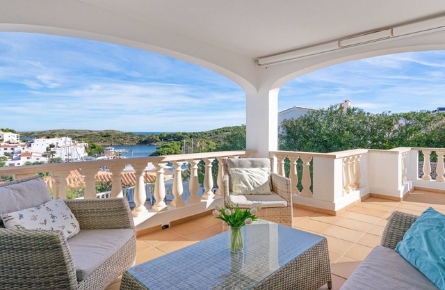 Villa Alma del Mar - Exceptional Villa with Marina Views & Pool