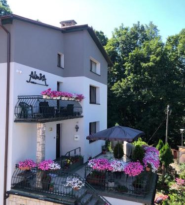 Villa Almira