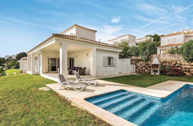 Villa Arual