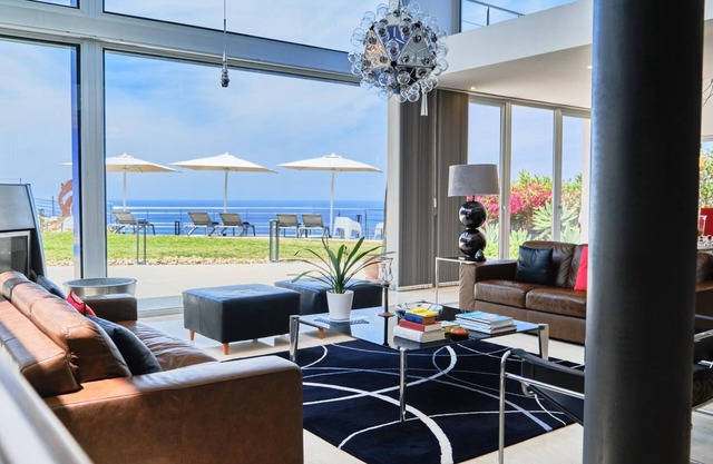 Villa Bay Blue