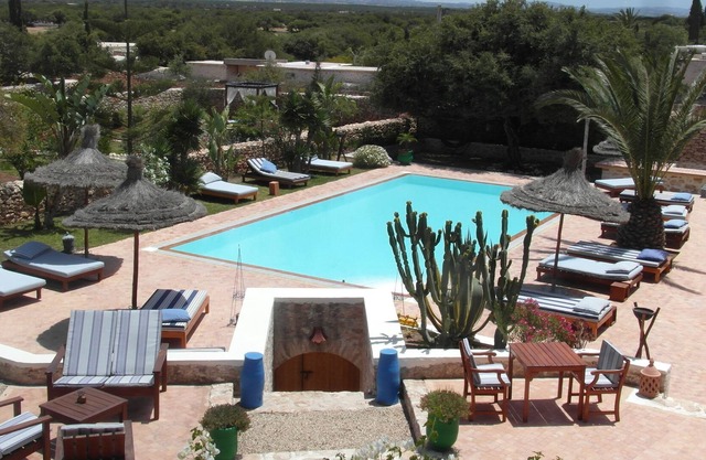 Villa Berbère, IDEAL GROUP, pool, breakfast included, quiet guaranteed