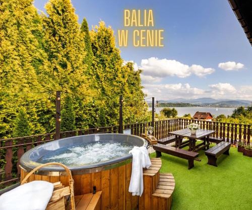 Villa Beskidzka 100 - SAUNA & BALIA z Jacuzzi Widok na góry i jezioro żywieckie