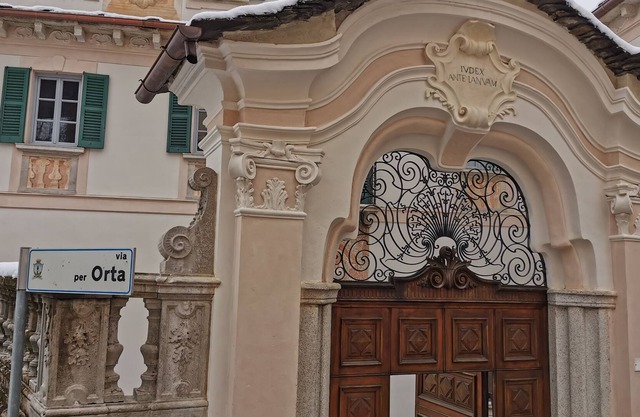 Villa Bonola, built in 1679, sleeps 14, beach 10 min.