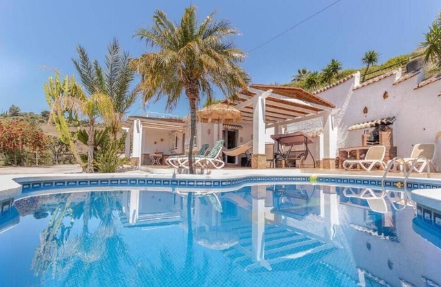 Villa Buenavista - Two Bedroom Villa, Sleeps 4