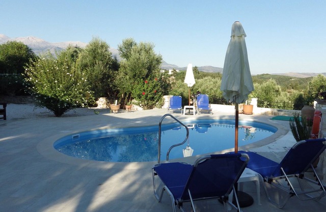 Villa Calista - affordable comfort sea views, private pool, near beach