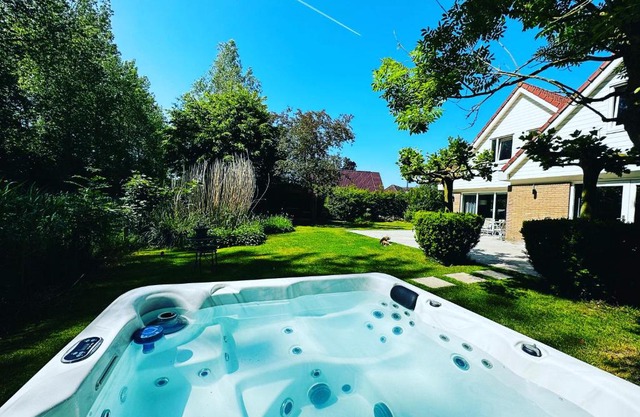 VILLA CALMA Rust Ruimte Luxe inclusief private jacuzzi