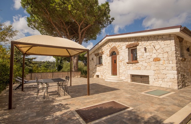 Villa Capelvenere (Corbezzolo)