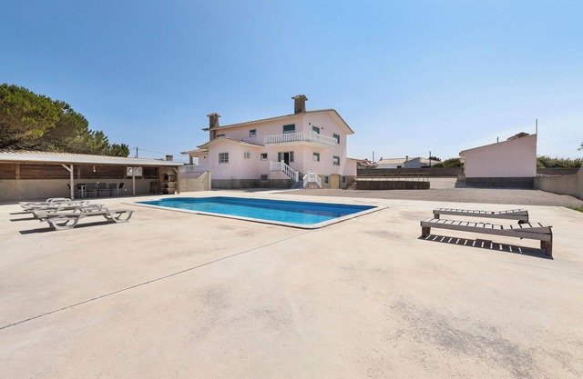 Villa "Casa Waardal" with Sea View, Private Pool & Wi-Fi