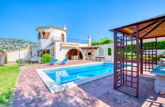 Villa Christine - Your family retreat on the Costa Brava