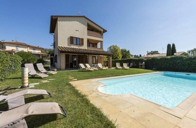 Villa Clemente Comfortable holiday residence