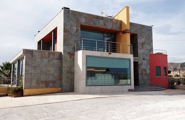 Villa Cruz