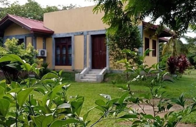 Villa de lagoon view
