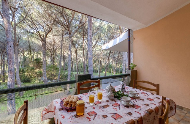 "Villa del Maestro" with Garden, Balcony & Wi-Fi