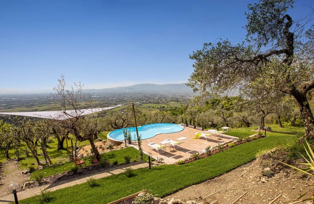 Villa Desiderio 9, Emma Villas