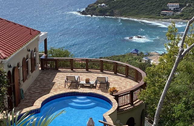Villa DiCroce St John USVI has solar and Tesla wall batteries!