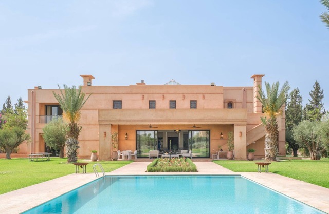 Villa Douae - Nine Bedroom Villa, Sleeps 18