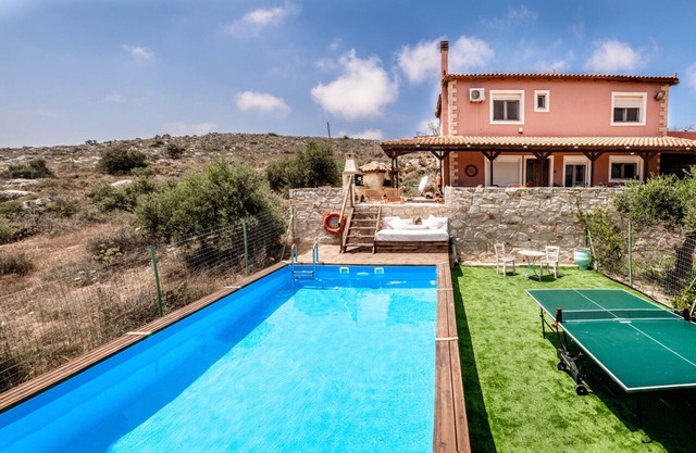 Villa Elise, Beautiful house, A/C, Private Pool, Table Tennis .