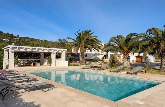 Villa Es Cubells Town