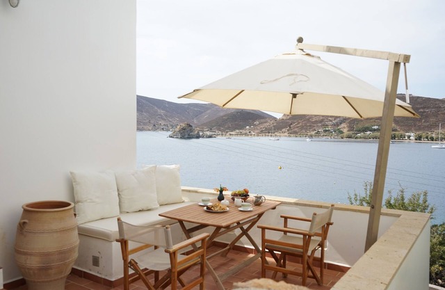 Villa Fantasia a few meters from the sea, breathtaking view