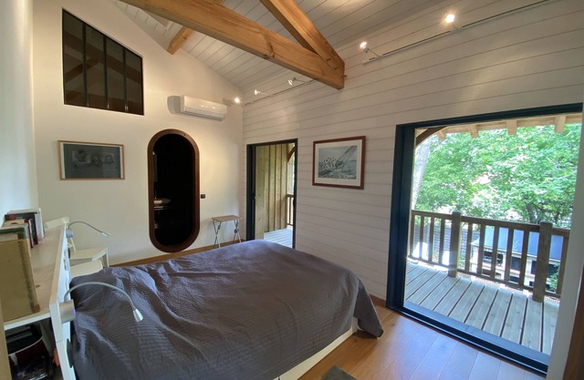 Villa "Ferret Capienne" near basin and Ocean