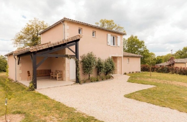 Villa for 8 people, bright, modern and comfortable