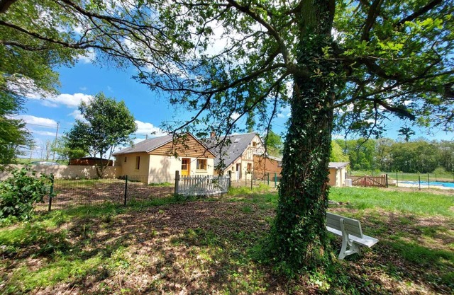 Villa 2 x 15p = 30p with pool and spa 1h30 from Paris