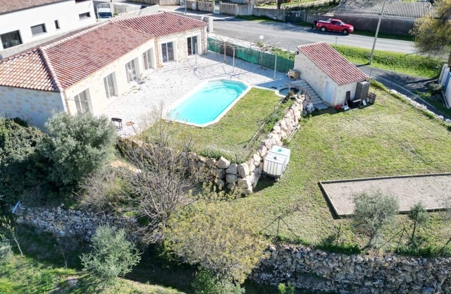 Villa Full Climatisé, Piscine et Nage à Contre-courant, 4 Chambres, 9 Couchages