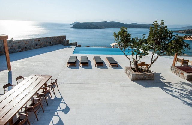 Villa Gina The New Eco Chic Destination