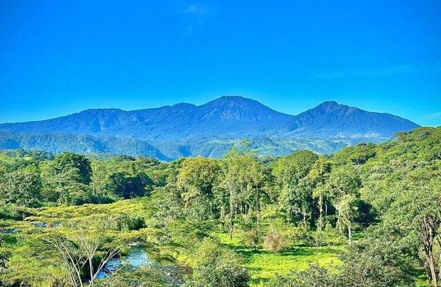 Villa Girasol (In front of Sarapiqui River)