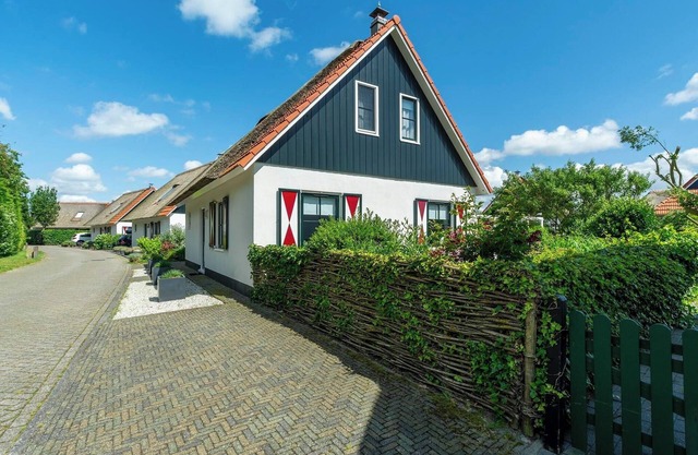Villa in Callantsoog near the Beach