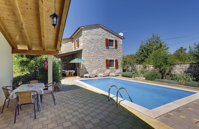 Villa in Cehici with Private Pool & Terrace