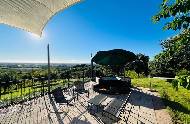 Villa in the hills with Panorama and SPA - 1h from Venice-Verona-Dolomiti- Garda Lake