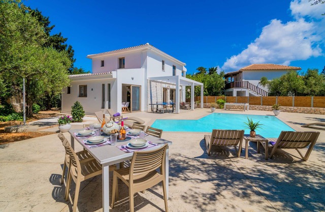 Villa Ionio Deste by Villa Plus