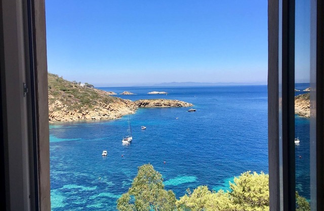 Villa "I mirti" locality Caldane island of lily