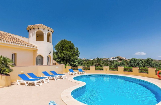 Villa Janubio 11 - Four Bedroom Villa, Sleeps 8