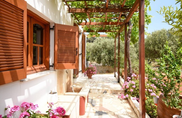 Villa Karmilos - A family Villa near the cretan sea and the mountains
