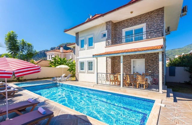 Villa Kaya 1 - Five Bedroom Villa, Sleeps 12