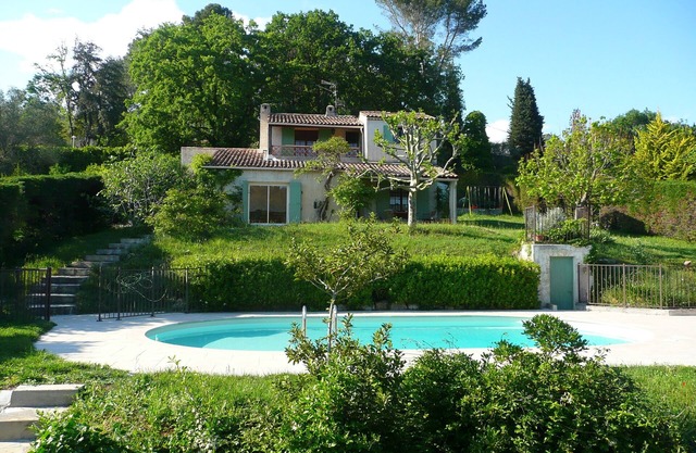 Villa La Galouette Opio, swimming pool, 9 people, 4 bedrooms, air conditioning, quiet location