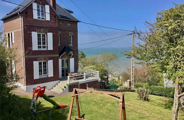 Villa la Marsa en Haut de Falaise du Bois de Cise
