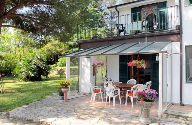 Villa La Vigna (TAZ175) by Interhome