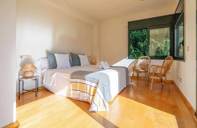 Villa Les Oliveres Su