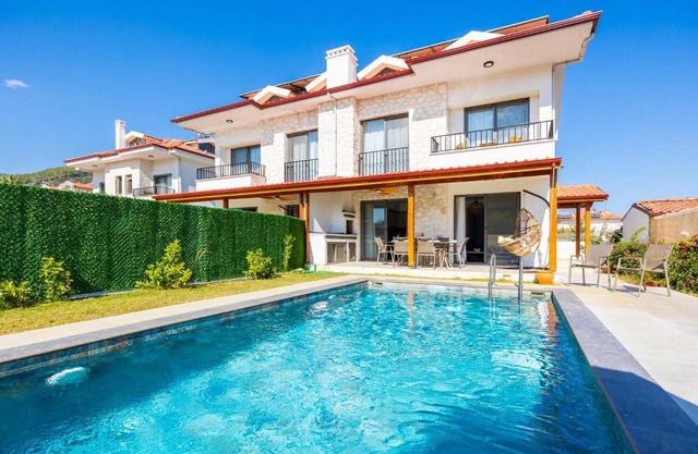 Villa Lidya - Five Bedroom Villa, Sleeps 10