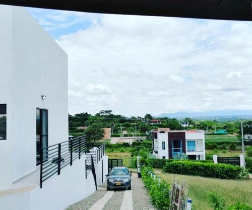 Villa lili, Carmen de Apicala condominio San Simon