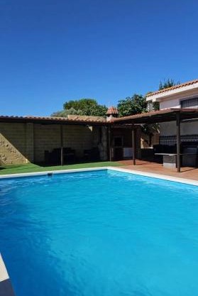 Villa los Cantos
