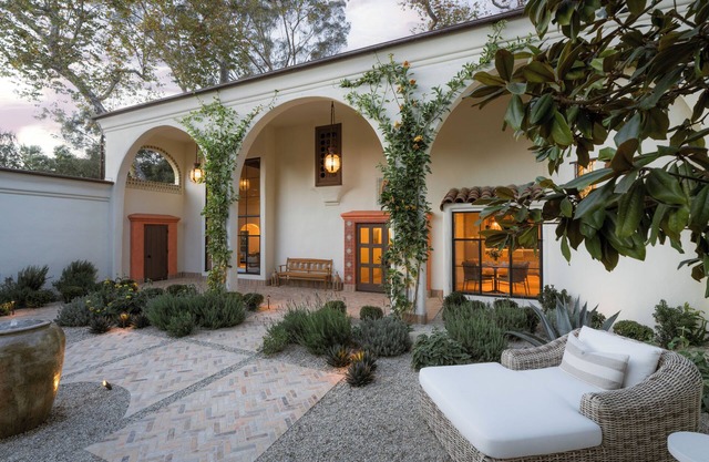 Villa Magnolia - A Masterpiece of Elegance in Montecito
