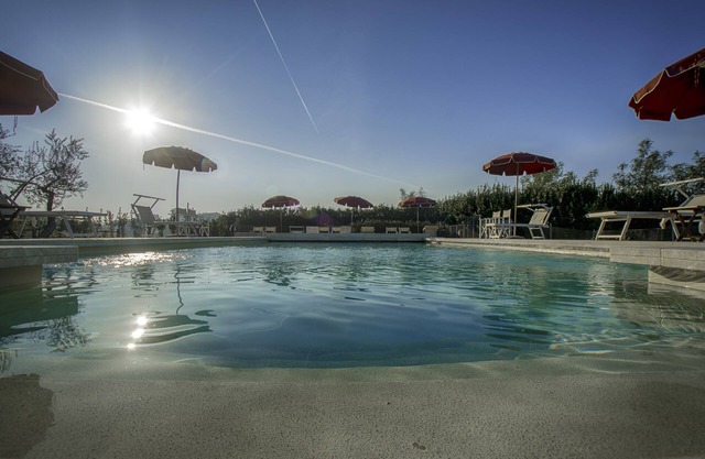 Villa Maura overlooks a dream vallery in Tuscany. Fantastic Pool, Private Garden