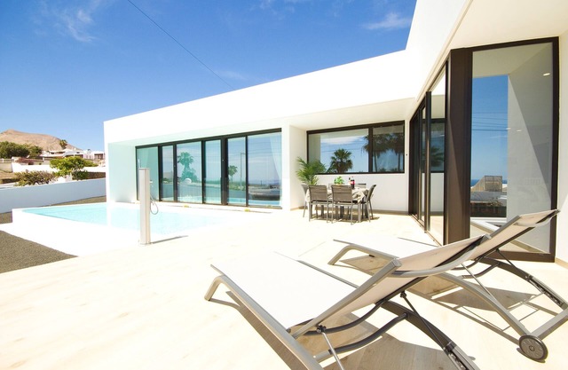 Villa Mendoza - By AZ Rentals