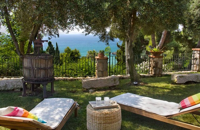 Villa Michela between sky and sea. On the coast between Gaeta and Sperlonga.