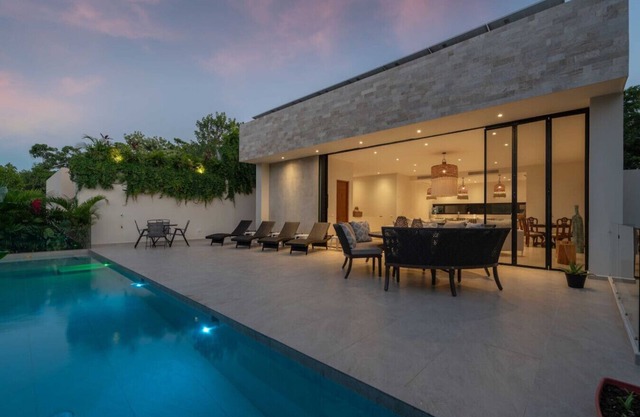 Villa MONARCA 5-BDR with Private Terrace Pool